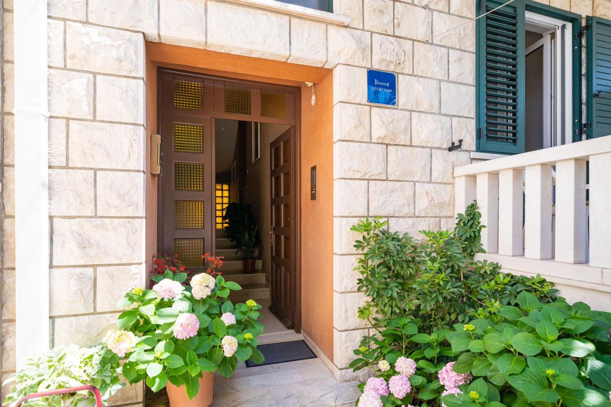 Apartments Villa Ivka Dubrovnik Eksteriør bilde